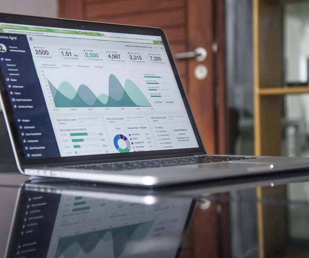 All green data stating the information need on the what is SEO reports
